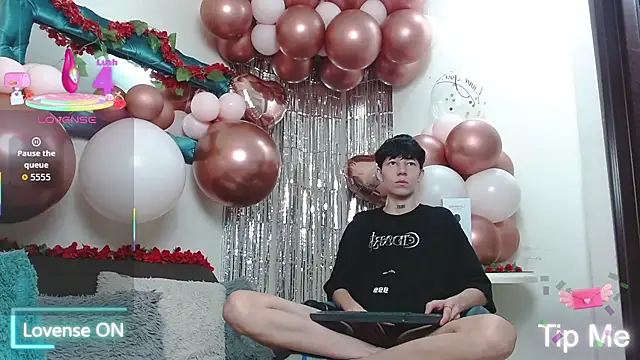 LiamBrown09 online show from 02/16/26, 07:10