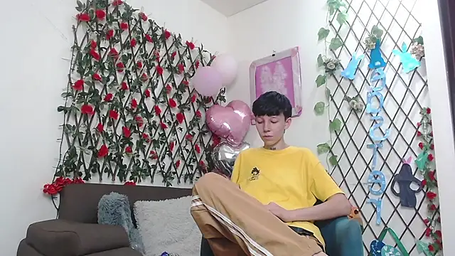 LiamBrown09 online show from 03/31/26, 07:14