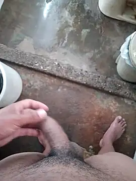 Snapshot of Big_Penis_1000 chatting on 10/11/25, 12:58 Big Penis 1000 online show from 10/11/25, 12:58