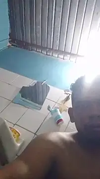 Snapshot of Big_Penis_1000 chatting on 12/15/25, 09:35 Big Penis 1000 online show from 12/15/25, 09:35