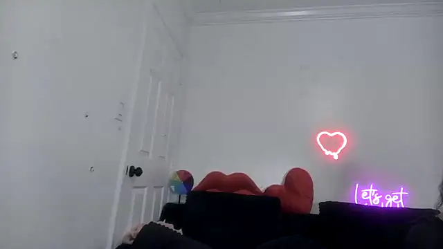 torithequeen online show from 01/14/26, 04:34