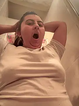 karobaby  online show from 12/22/25, 08:06