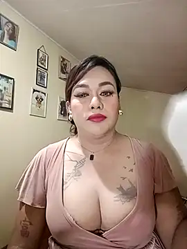 EmmaKantutera online show from 02/04/26, 11:38