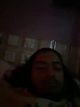 Snapshot of seenu2101 chatting on 10/20/25, 03:18 seenu2101 online show from 10/20/25, 03:18