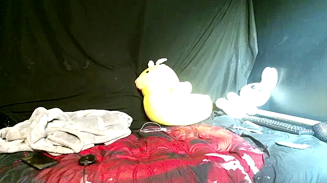 Snapshot of Splash_Queen420 chatting on 12/05/25, 05:27 Splash Queen420 online show from 12/05/25, 05:27