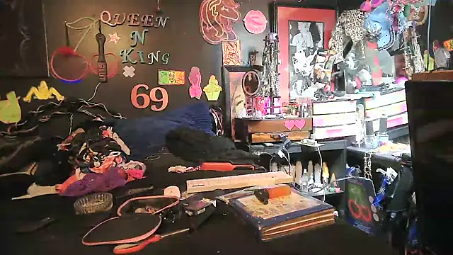 Snapshot of Splash_Queen420 chatting on 03/02/26, 05:08 Splash Queen420 online show from 03/02/26, 05:08