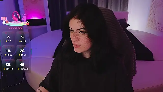 Snapshot of Dark_Shine chatting on 11/13/25, 06:01 Dark Shine online show from 11/13/25, 06:01