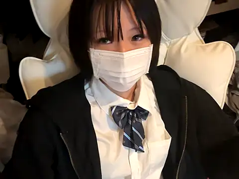 kabikabi makaron online show from 10/31/25, 06:25