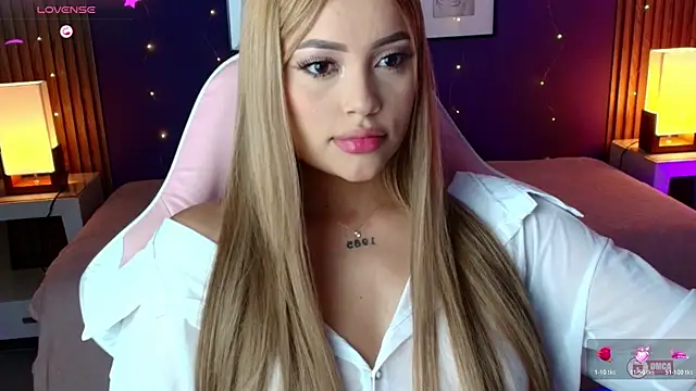 Snapshot of _meliblue chatting on 10/23/25, 07:34 meliblue online show from 10/23/25, 07:34