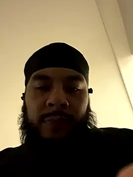 Snapshot of Bbrn69official chatting on 11/13/25, 06:12 Bbrn69official online show from 11/13/25, 06:12