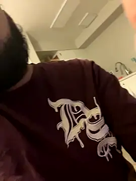 Snapshot of Bbrn69official chatting on 12/05/25, 02:42 Bbrn69official online show from 12/05/25, 02:42