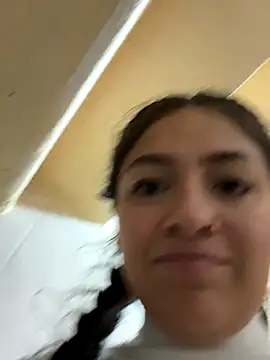 Alyha Cortes online show from 11/13/25, 01:10