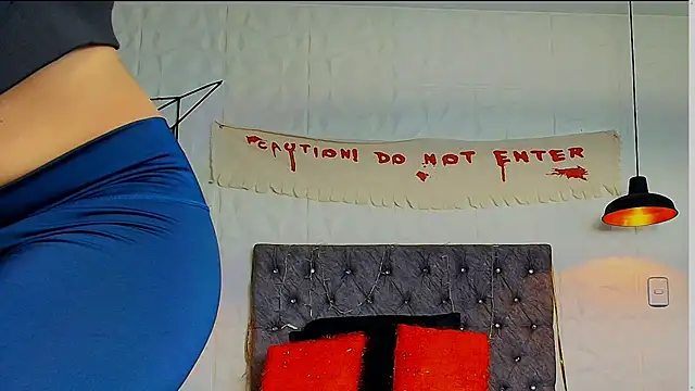 Snapshot of karol_dl chatting on 10/17/25, 10:01 karol dl online show from 10/17/25, 10:01