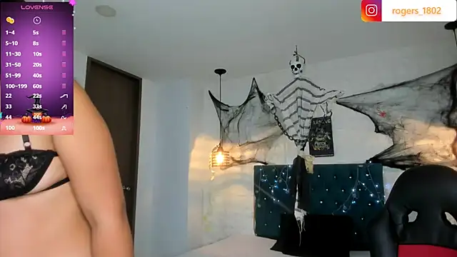 Snapshot of karol_dl chatting on 10/30/25, 10:10 karol dl online show from 10/30/25, 10:10