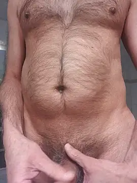 Snapshot of romeobravohotel chatting on 01/11/26, 08:30 romeobravohotel online show from 01/11/26, 08:30