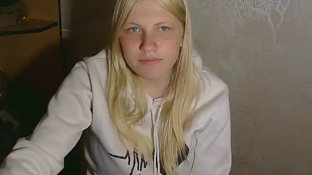 Victoria ooo online show from 10/03/25, 08:28