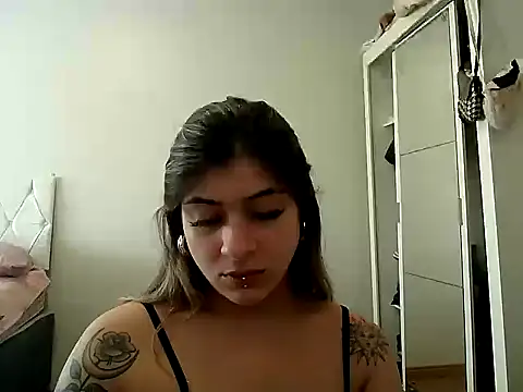 Becca B online show from 04/10/26, 05:50