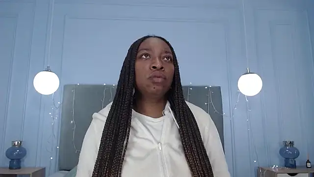 NatashaSilver online show from 09/18/25, 02:30