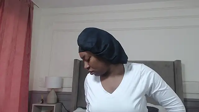 NatashaSilver online show from 11/15/25, 01:07