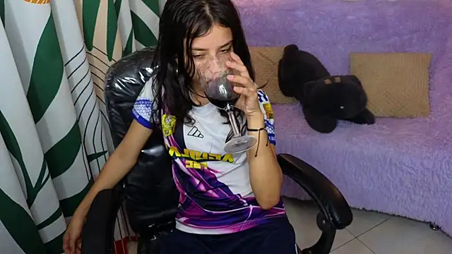 kathie lozada online show from 09/16/25, 03:18