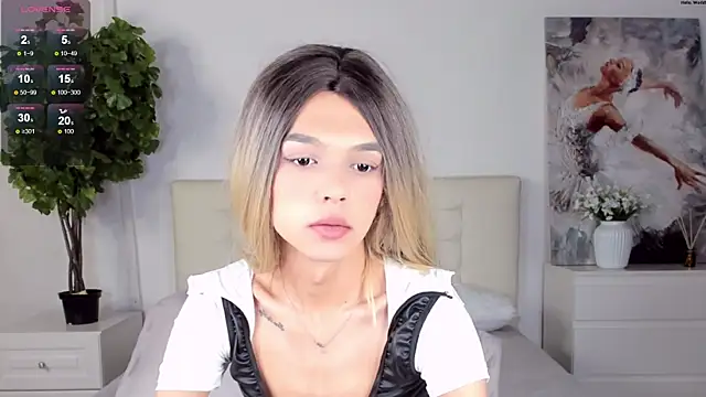 MadonnaRossi online show from 04/04/26, 10:18