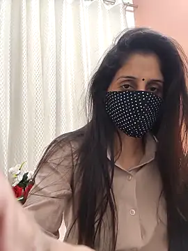 Snapshot of Shalu_G chatting on 12/20/25, 02:51 Shalu G online show from 12/20/25, 02:51