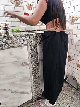 Snapshot of Shalu_G chatting on 02/09/26, 03:54 Shalu G online show from 02/09/26, 03:54