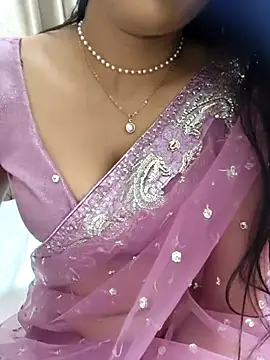 Snapshot of Shalu_G chatting on 04/03/26, 02:31 Shalu G online show from 04/03/26, 02:31