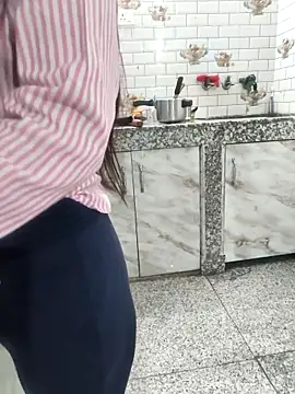 Snapshot of Shalu_G chatting on 04/03/26, 02:59 Shalu G online show from 04/03/26, 02:59