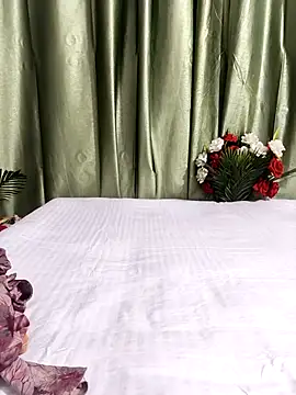 Snapshot of Shalu_G chatting on 04/13/26, 08:42 Shalu G online show from 04/13/26, 08:42