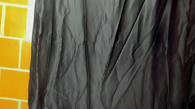 Snapshot of bunnyrose_18 chatting on 09/09/25, 05:07 bunnyrose 18 online show from 09/09/25, 05:07