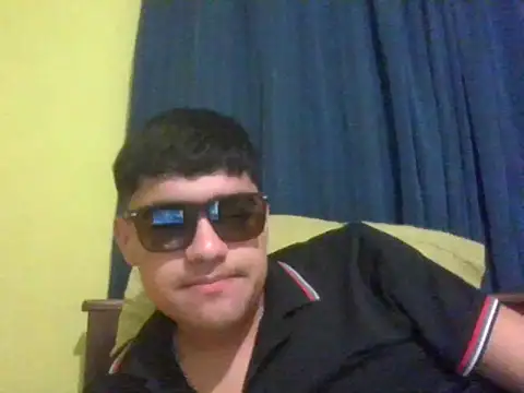 juanfritaa21 online show from 09/11/25, 02:44