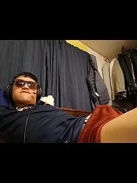 juanfritaa21 online show from 10/14/25, 03:07