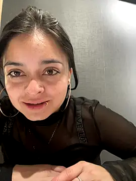 Snapshot of Emily_Rivers_ chatting on 10/24/25, 01:07 Emily Rivers online show from 10/24/25, 01:07