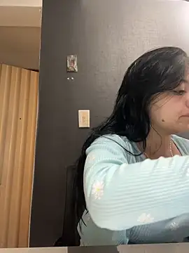 Snapshot of Emily_Rivers_ chatting on 11/04/25, 01:10 Emily Rivers online show from 11/04/25, 01:10