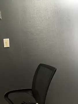 Snapshot of Emily_Rivers_ chatting on 11/10/25, 01:10 Emily Rivers online show from 11/10/25, 01:10