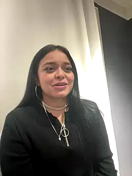 Snapshot of Emily_Rivers_ chatting on 11/29/25, 01:19 Emily Rivers online show from 11/29/25, 01:19