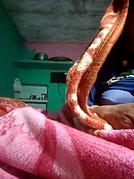 Hotdeam online show from 11/27/25, 07:05