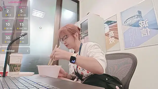 Snapshot of KKMM168 chatting on 01/06/26, 04:49 KKMM168 online show from 01/06/26, 04:49