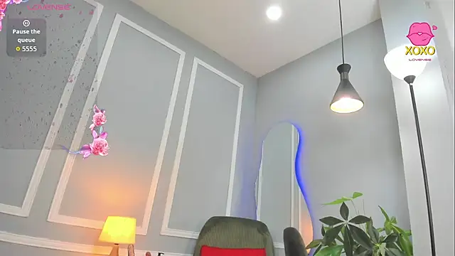 Snapshot of emma__rose1 chatting on 02/19/26, 07:21 emma rose1 online show from 02/19/26, 07:21