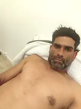 miua37 online show from 02/25/26, 10:41