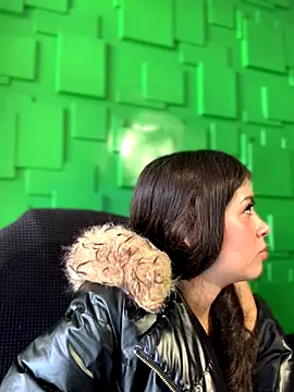 Snapshot of Linda_LS chatting on 11/11/25, 01:55 Linda LS online show from 11/11/25, 01:55