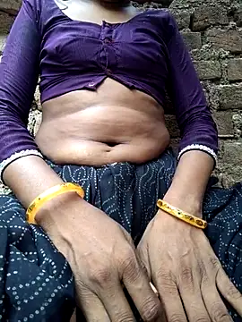 Snapshot of Sonam_mehta chatting on 07/19/26, 09:35 Sonam mehta online show from 07/19/26, 09:35