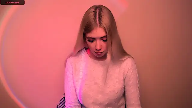 AliceHotty  online show from 11/10/25, 07:51