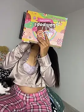 MiaRousexxx  online show from 04/14/26, 11:00