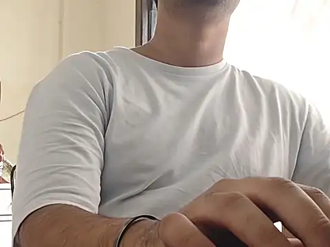 Snapshot of indori_baba chatting on 10/14/25, 08:15 indori baba online show from 10/14/25, 08:15