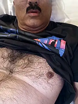 Snapshot of moonflower25 chatting on 12/02/25, 06:08 moonflower25 online show from 12/02/25, 06:08