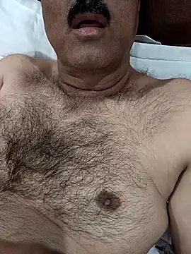 moonflower25 online show from 12/19/25, 03:19