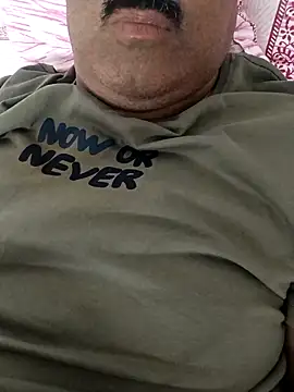 moonflower25 online show from 02/01/26, 04:27