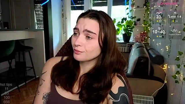 Snapshot of dorfmatratze__ chatting on 10/11/25, 08:02 dorfmatratze online show from 10/11/25, 08:02